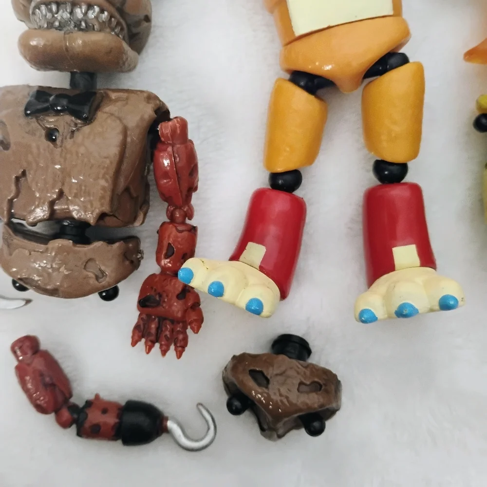 Five Nights At Freddy's FNAF Articulated Action Figure Parts Lot‎ A